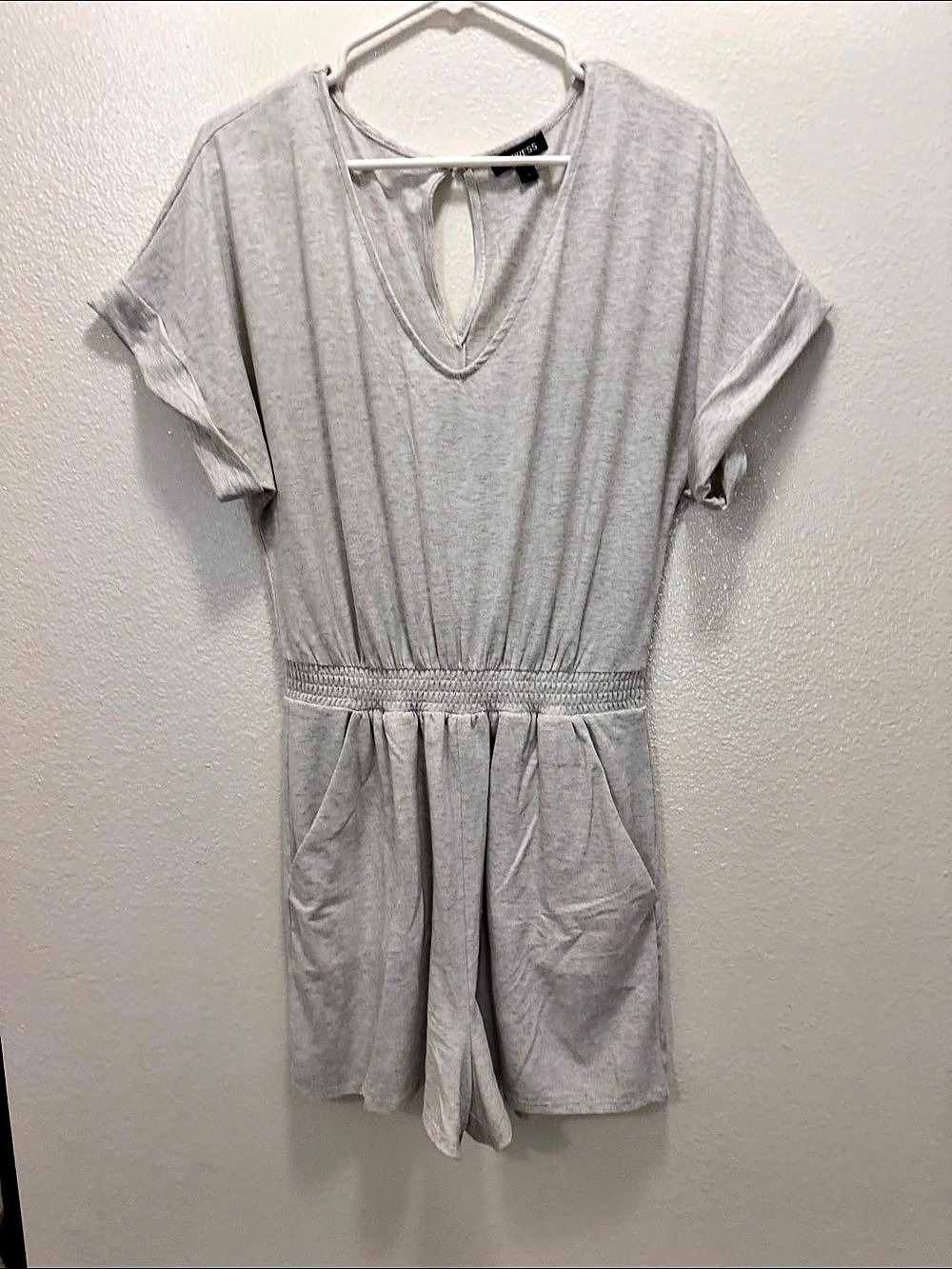 Express Mini Dress in Gray Size Medium Like New